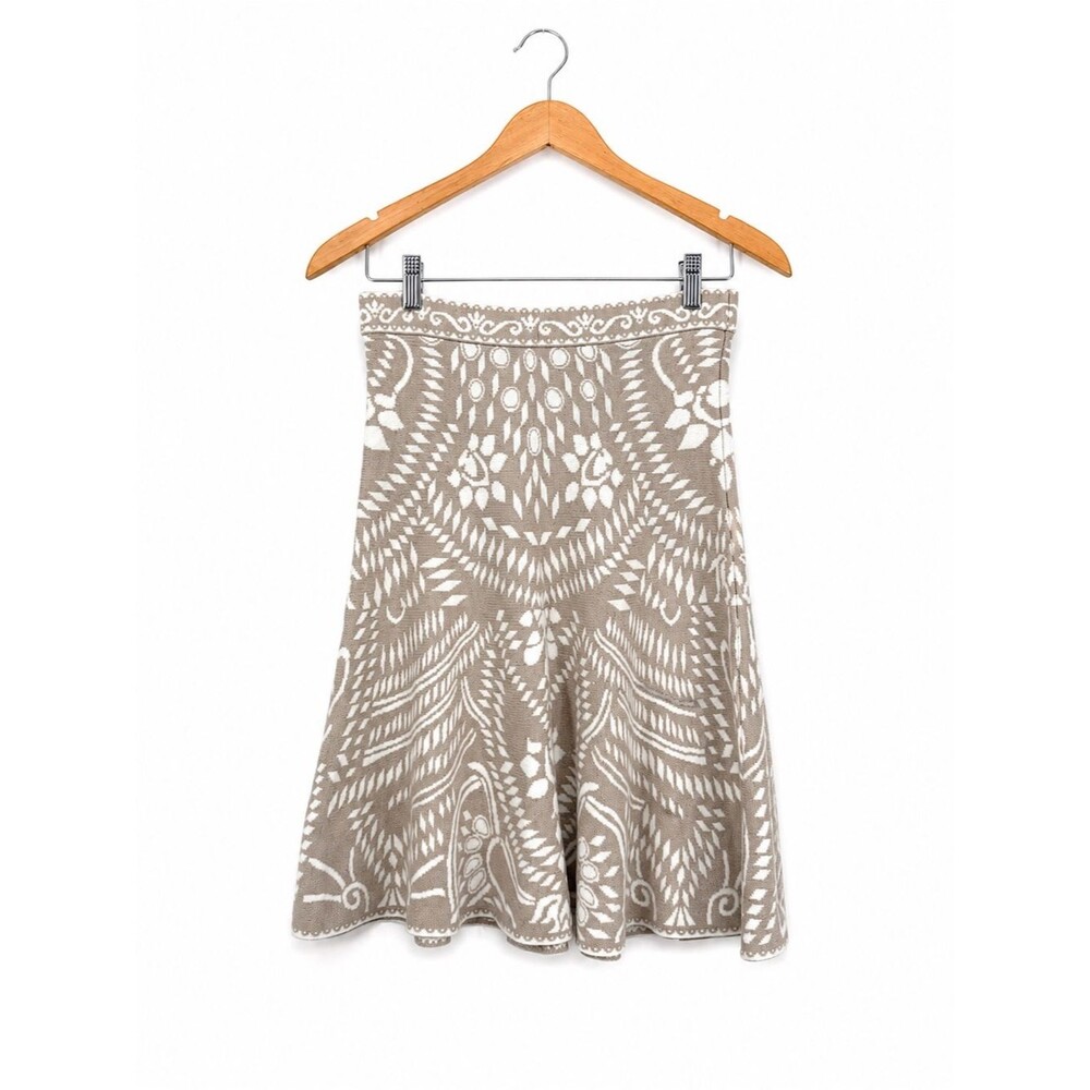 Express Tan & White Geometric Knit Skirt Size Medium Neutral Boho High Waist